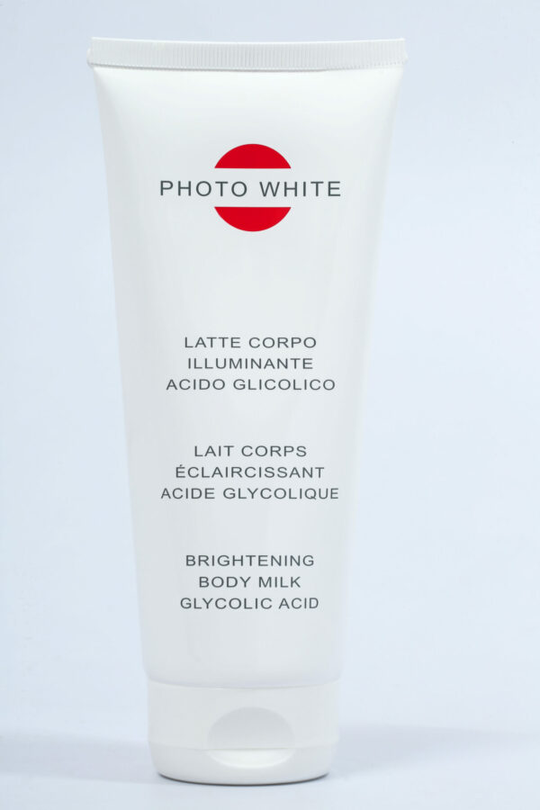 photowhite  Lait corps eclaircissant acide glycolique 200 ml